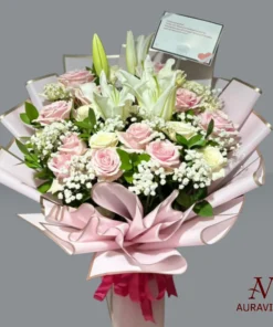 Auravine Hand Bouquets – Beautiful Soft Feeling